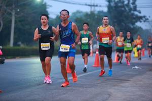 BIB: 440, 987
                            <button type="button" onclick="openModal(10130060)" class="btn btn-primary btn-sm float-right btn-popup" data-toggle="modal" data-target=".modal-high-quality">
                        <i class="fas fa-shopping-cart"></i> Add to Cart
                    </button>
                                            <button type="button" onclick="isThisMe(10130060, true)" class="btn btn-success btn-sm float-right btn-popup btn-isme hidden" data-toggle="tooltip" data-placement="bottom" title="นี่คือรูปของคุณใช่ไหม คลิกที่นี่เพื่อเอาเข้าอัลบั้ม">
                        <i class="fas fa-plus"></i> Add to album
                    </button>
                    <button type="button" onclick="isThisMe(10130060, false)" class="btn btn-warning btn-sm float-right btn-popup btn-isnotme hidden">
                        <i class="fas fa-ban"></i> Remove from album
                    </button>